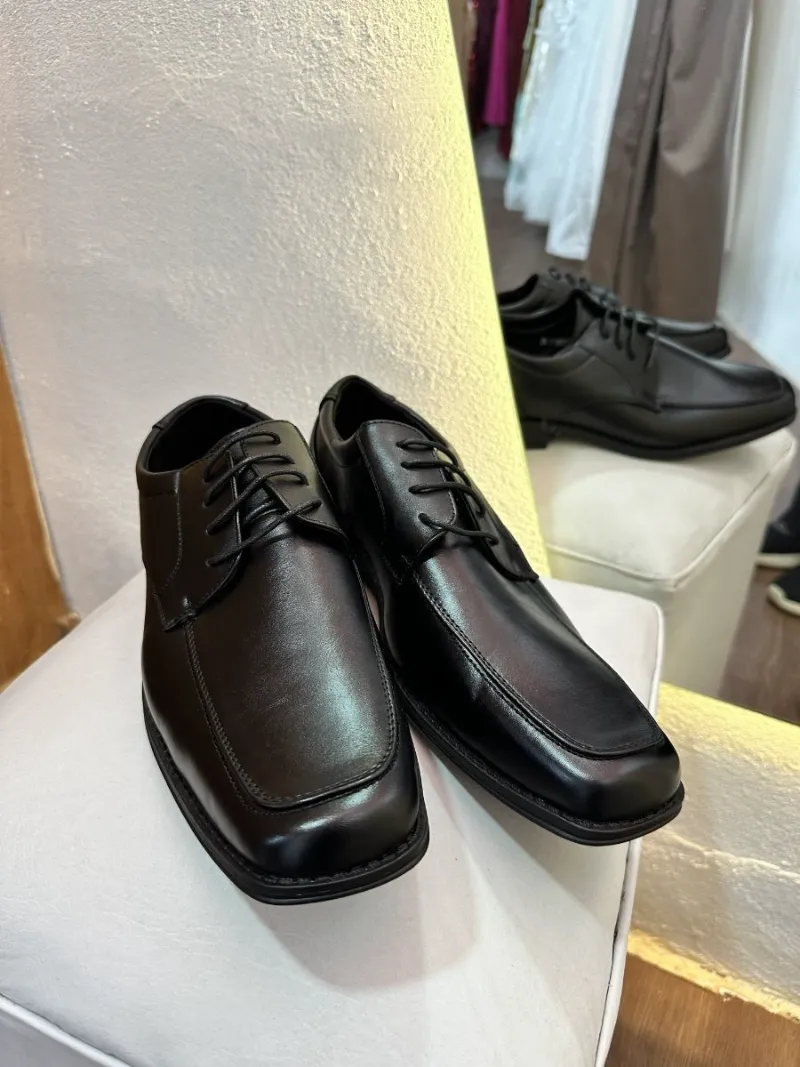 Zapatos de hombre negros