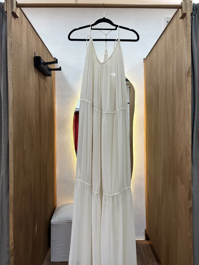 Vestido largo beige
