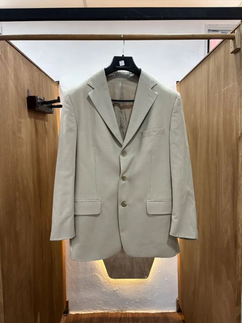 Saco beige tres botones (EVERFIT)