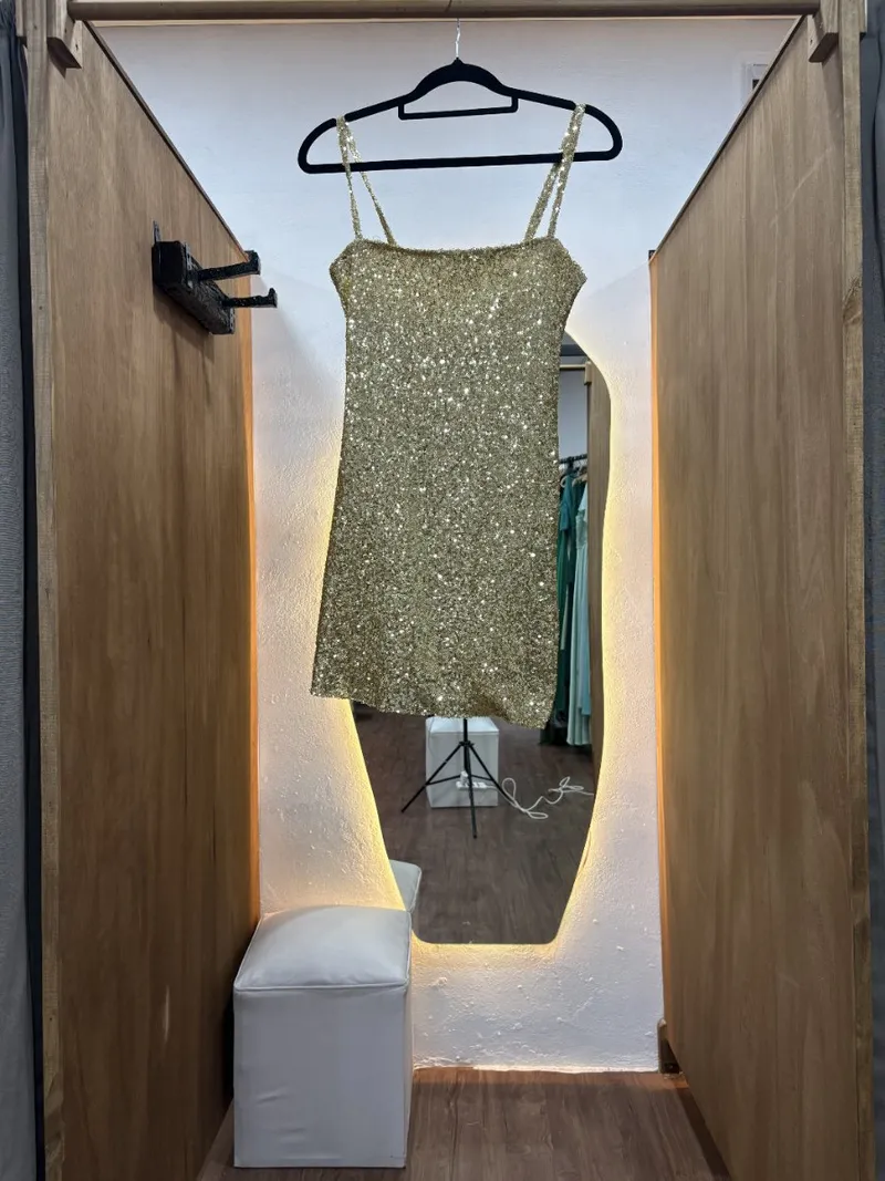 Vestido dorado de lentejuelas