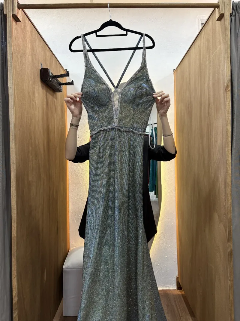 Vestido largo con lentejuelas