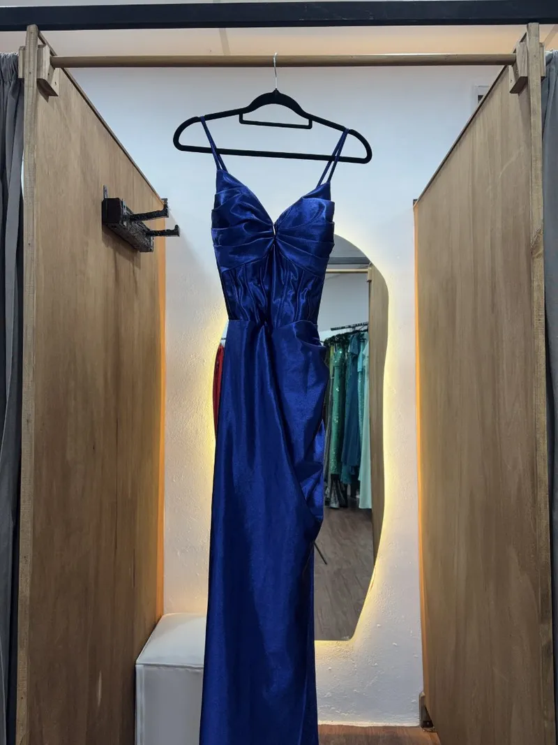 Vestido azul con corset