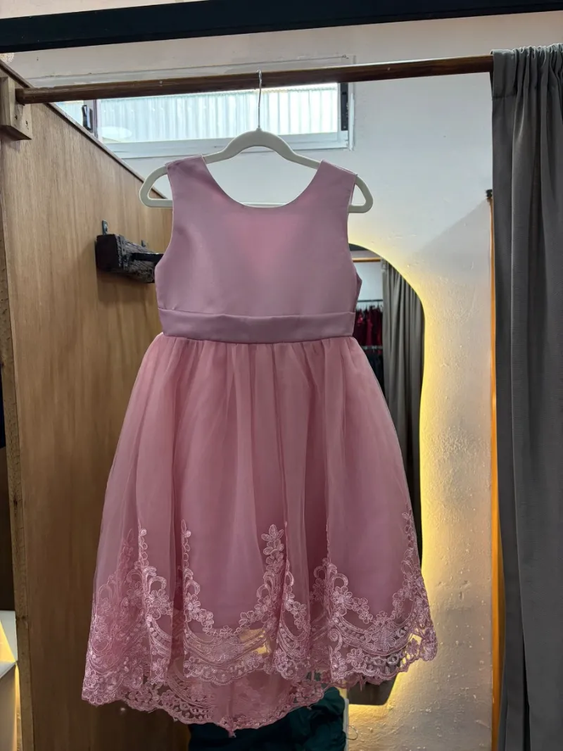 Vestido rosa pastel